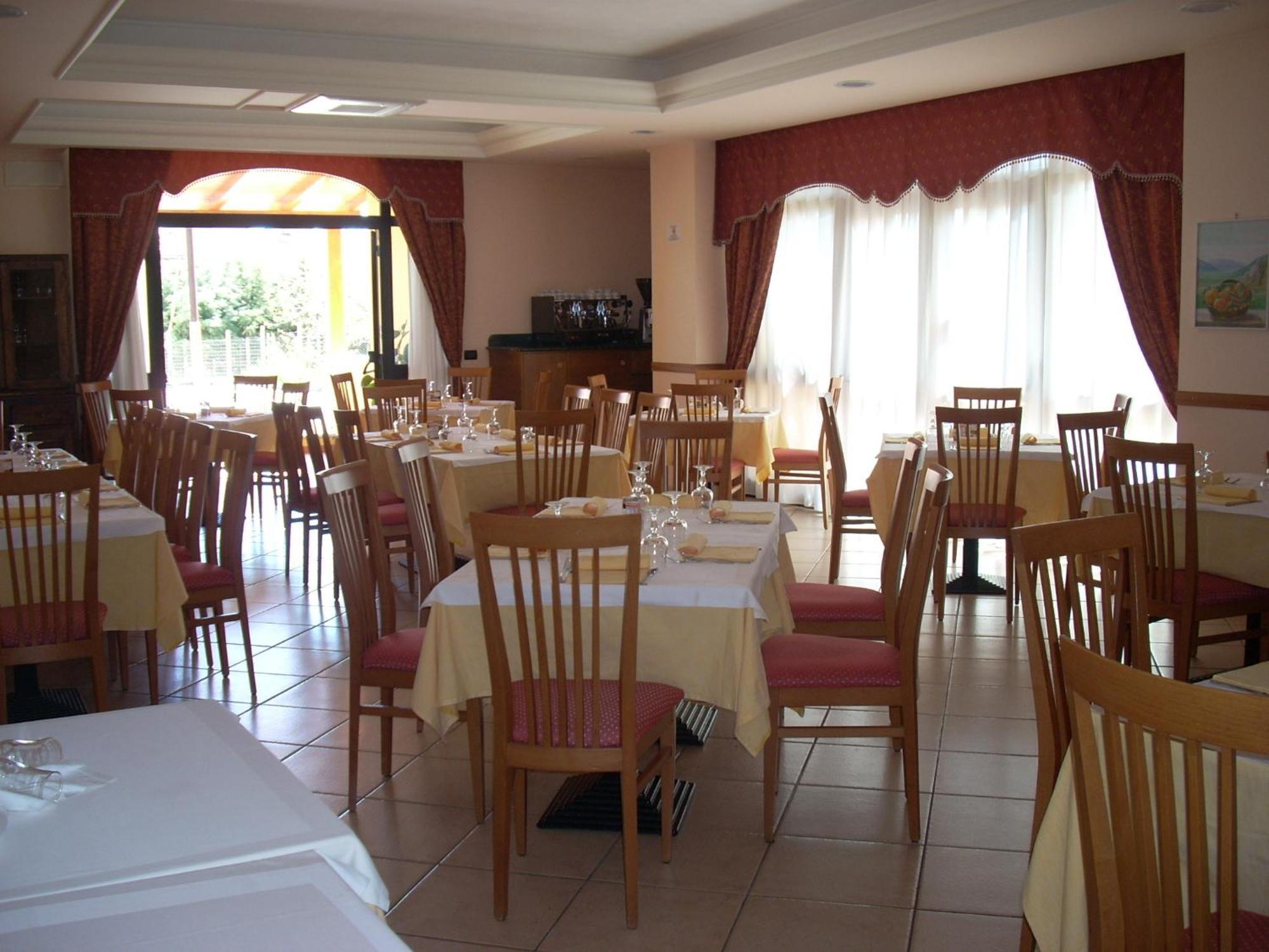 Hotel Margherita San Giovanni Rotondo Esterno foto