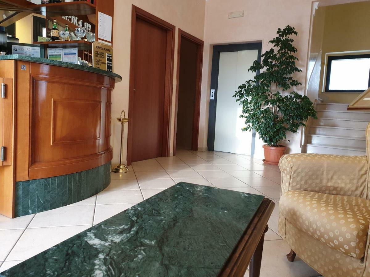 Hotel Margherita San Giovanni Rotondo Esterno foto